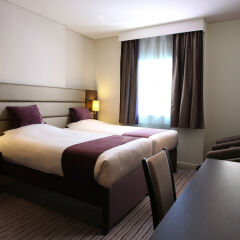 Отель ibis styles Sharjah Hotel ОАЭ, Шарджа - отзывы, цены и фото номеров - забронировать отель ibis styles Sharjah Hotel онлайн комната для гостей фото 2
