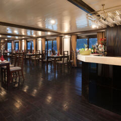 Отель Halong Aclass Stellar Cruise Халонг гостиничный бар