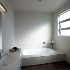 Отель Broadway Motel & Miro Court Villas спа