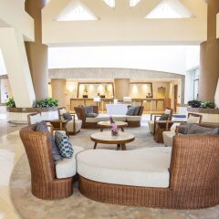 Отель The Westin Resort Guam США, Тамунинг - 9 отзывов об отеле, цены и фото номеров - забронировать отель The Westin Resort Guam онлайн интерьер отеля фото 3