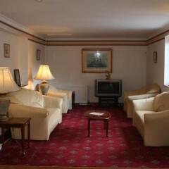 Yardley Manor Hotel развлечения