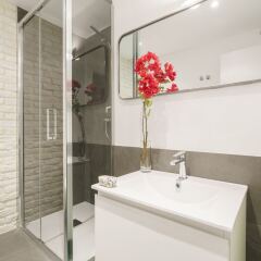 Отель Home Club Infantas II Испания, Мадрид - отзывы, цены и фото номеров - забронировать отель Home Club Infantas II онлайн ванная