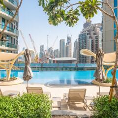 Отель Bravoway Burj Vista 1 in Downtown Dubai бассейн фото 3