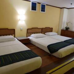 Perak Hotel комната для гостей