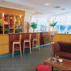 Отель Jurys Inn Brighton гостиничный бар