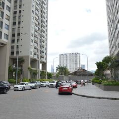 Апартаменты Saigon Apartment The Gold View парковка