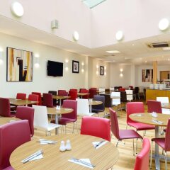 Travelodge London Central City Road Hotel питание фото 2