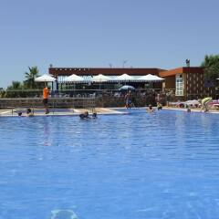 Отель Camping Del Mar Испания, Мальграт-де-Мар - отзывы, цены и фото номеров - забронировать отель Camping Del Mar онлайн бассейн фото 2