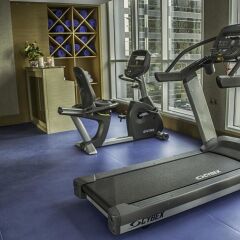Отель TRYP by Wyndham Abu Dhabi City Centre фитнесс-зал фото 4