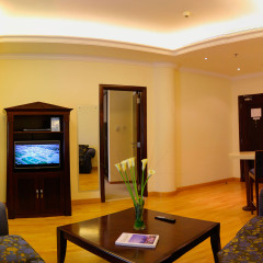 Sharjah Premiere Hotel & Resort комната для гостей