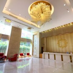 Q+ Garden Holiday Hotel интерьер отеля фото 2