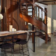 Отель Karyatis Luxury Maisonette by K&K питание
