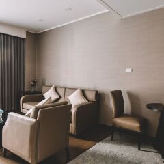 Отель Adelphi Suites Sukhumvit By Compass Hospitality Бангкок фото 8