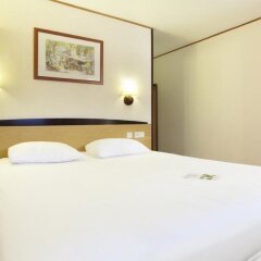 Отель Campanile Hotel & Restaurant Amsterdam Zuid-Oost Нидерланды, Амстердам - 6 отзывов об отеле, цены и фото номеров - забронировать отель Campanile Hotel & Restaurant Amsterdam Zuid-Oost онлайн комната для гостей фото 3