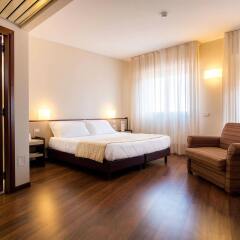 Astoria Palace Hotel комната для гостей