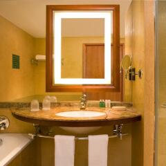 Отель The Westin Warsaw ванная фото 2