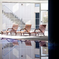 Отель Capital Coast Resort & Spa бассейн