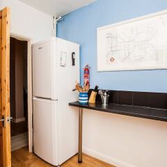 Отель Riverside Cutty Sark 2 Bedroom Retreat Лондон интерьер отеля