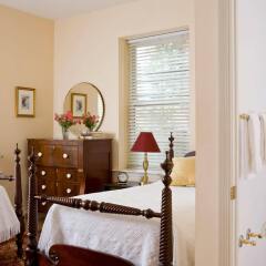 Отель Woodley Park Guest House детские мероприятия