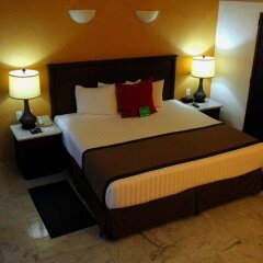 Отель Las Brisas Huatulco сейф в номере