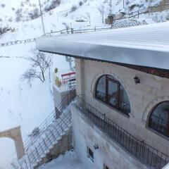 Dilek Tepesi Cave Hotel спортивное сооружение