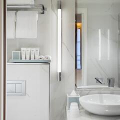 Отель Dress Code And Spa Париж ванная фото 2