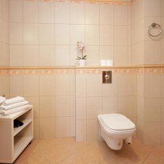 Отель Theatre Residence Apartments Чехия, Прага - 3 отзыва об отеле, цены и фото номеров - забронировать отель Theatre Residence Apartments онлайн ванная фото 2