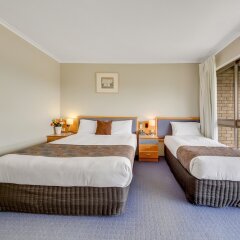 Отель MAS Country Gladstone Palms Motor Inn комната для гостей фото 5