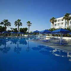 Mitsis Faliraki Beach Hotel & Spa - All Inclusive бассейн фото 2