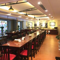 Mon Regency Hotel гостиничный бар