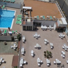 Hotel Amic Miraflores бассейн