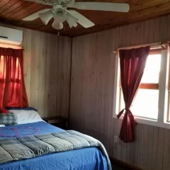 Отель Slumberland Villa's Гондурас, Остров Утила - отзывы, цены и фото номеров - забронировать отель Slumberland Villa's онлайн комната для гостей фото 2