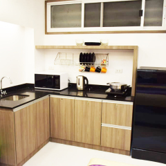 Отель Family Suite Room Pratunam Бангкок в номере
