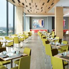 Отель Four Points By Sheraton Surabaya Сурабая питание