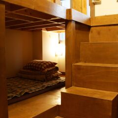 Urban Art Stay - Hostel сейф в номере