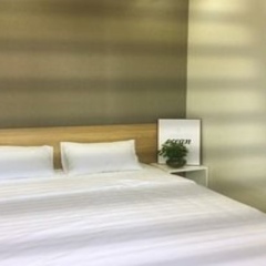Bamboo Hotel & Apartments - Hostel Халонг фото 3