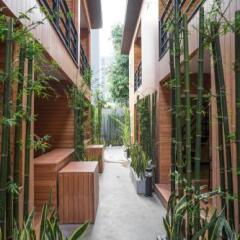 Отель The M Pool Villas Bangkok - Bts Ekkamai Бангкок фото 26