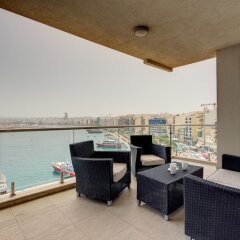 Отель Contemporary, Luxury Apartment With Valletta and Harbour Views Мальта, Слима - отзывы, цены и фото номеров - забронировать отель Contemporary, Luxury Apartment With Valletta and Harbour Views онлайн фото 24