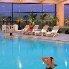 Отель Golden Flower Hotel Xian by Shangri-La Китай, Сиань - отзывы, цены и фото номеров - забронировать отель Golden Flower Hotel Xian by Shangri-La онлайн бассейн