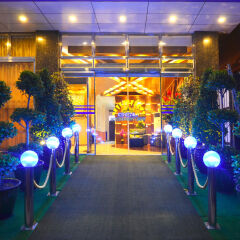 Golden City Light Hotel