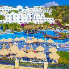 Отель Salmakis Resort & Spa пляж фото 2