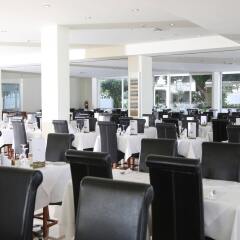Отель Vrissiana Beach Hotel Кипр, Протарас - 1 отзыв об отеле, цены и фото номеров - забронировать отель Vrissiana Beach Hotel онлайн помещение для мероприятий