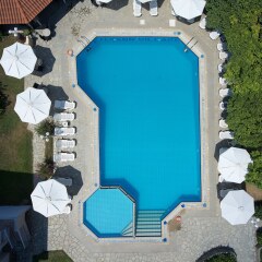 Отель Lily Ann Village Ситония фитнесс-зал