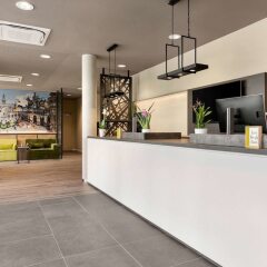 Отель Super 8 by Wyndham Dresden интерьер отеля