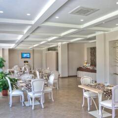 Отель GigaHotel Касино питание фото 2