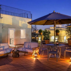 Отель The Inn at the Spanish Steps - Small Luxury Hotels Италия, Рим - отзывы, цены и фото номеров - забронировать отель The Inn at the Spanish Steps - Small Luxury Hotels онлайн бассейн