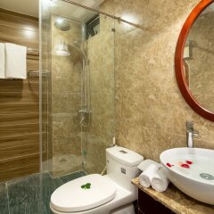 Отель The Linh Homestay ванная