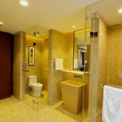Отель Jinghuquan Business Hotel Китай, Сиань - отзывы, цены и фото номеров - забронировать отель Jinghuquan Business Hotel онлайн ванная