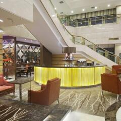 Отель Holiday Inn Shenzhen Donghua Китай, Шэньчжэнь - отзывы, цены и фото номеров - забронировать отель Holiday Inn Shenzhen Donghua онлайн гостиничный бар