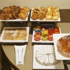 Гостиница Crowne Plaza Moscow - Tretyakovskaya питание